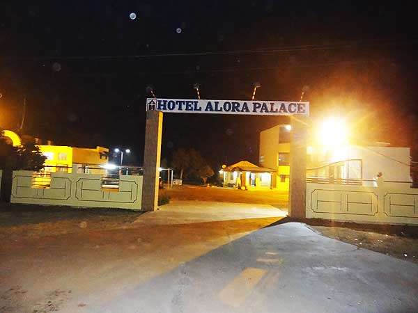 Hotel Alora Palace